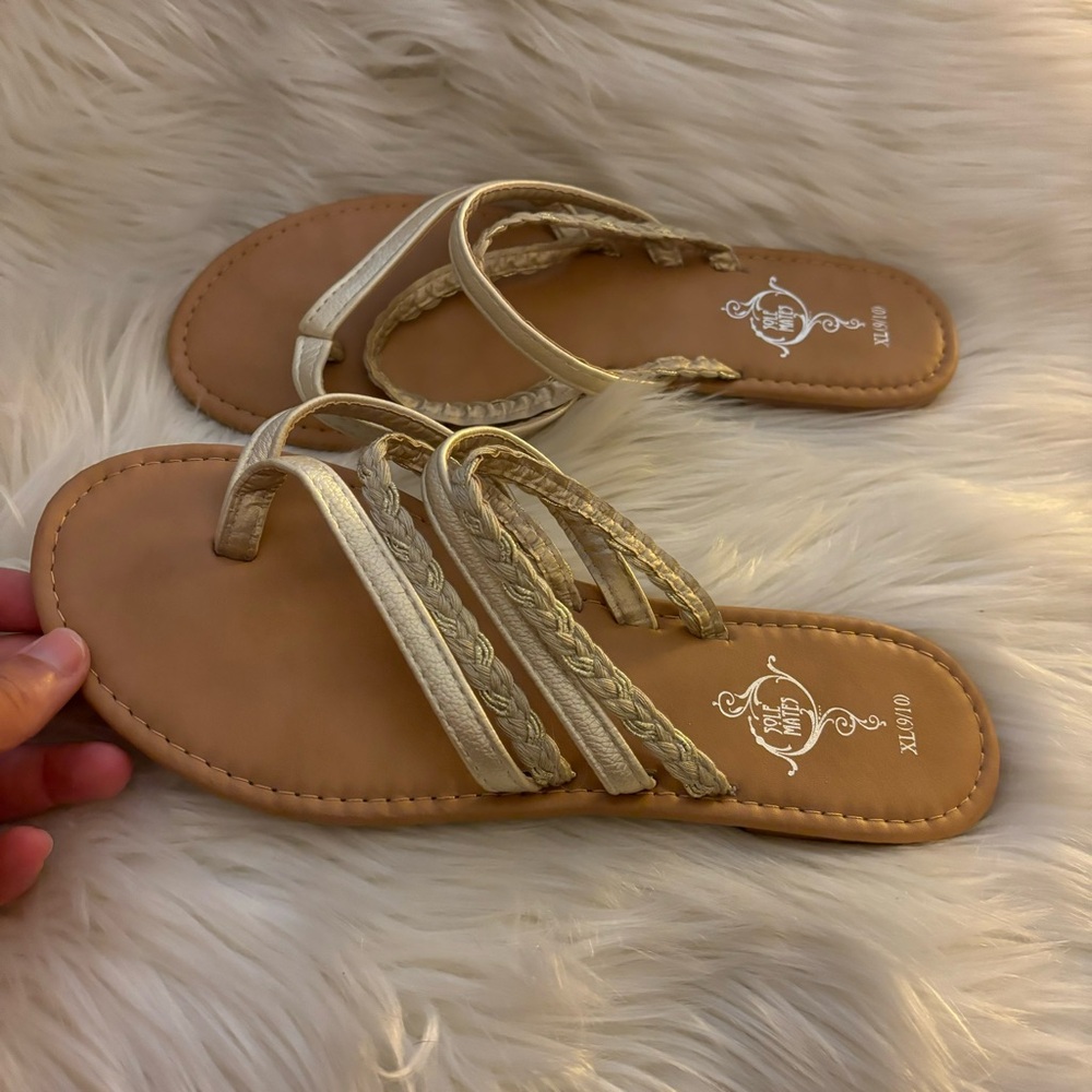 Sole Mates strappy flip flops